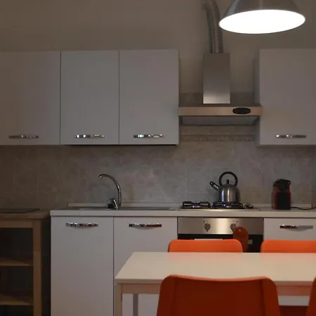 V12 - Apartment Trecate