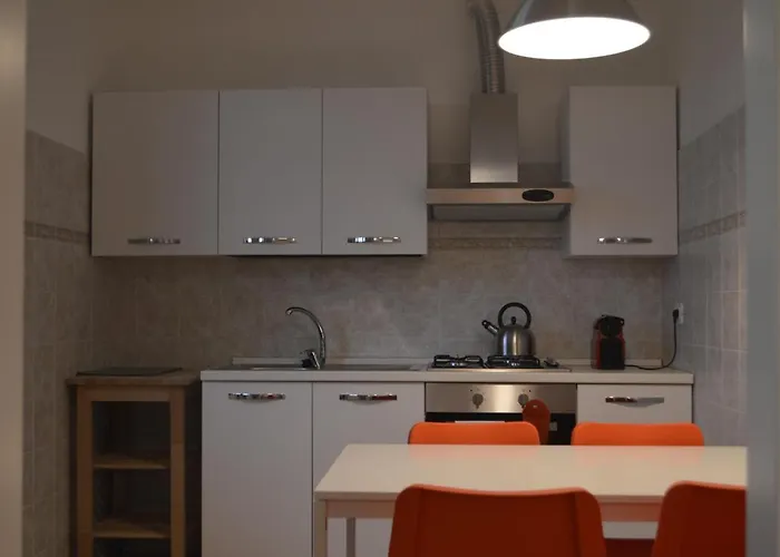 V12 - Apartment Trecate